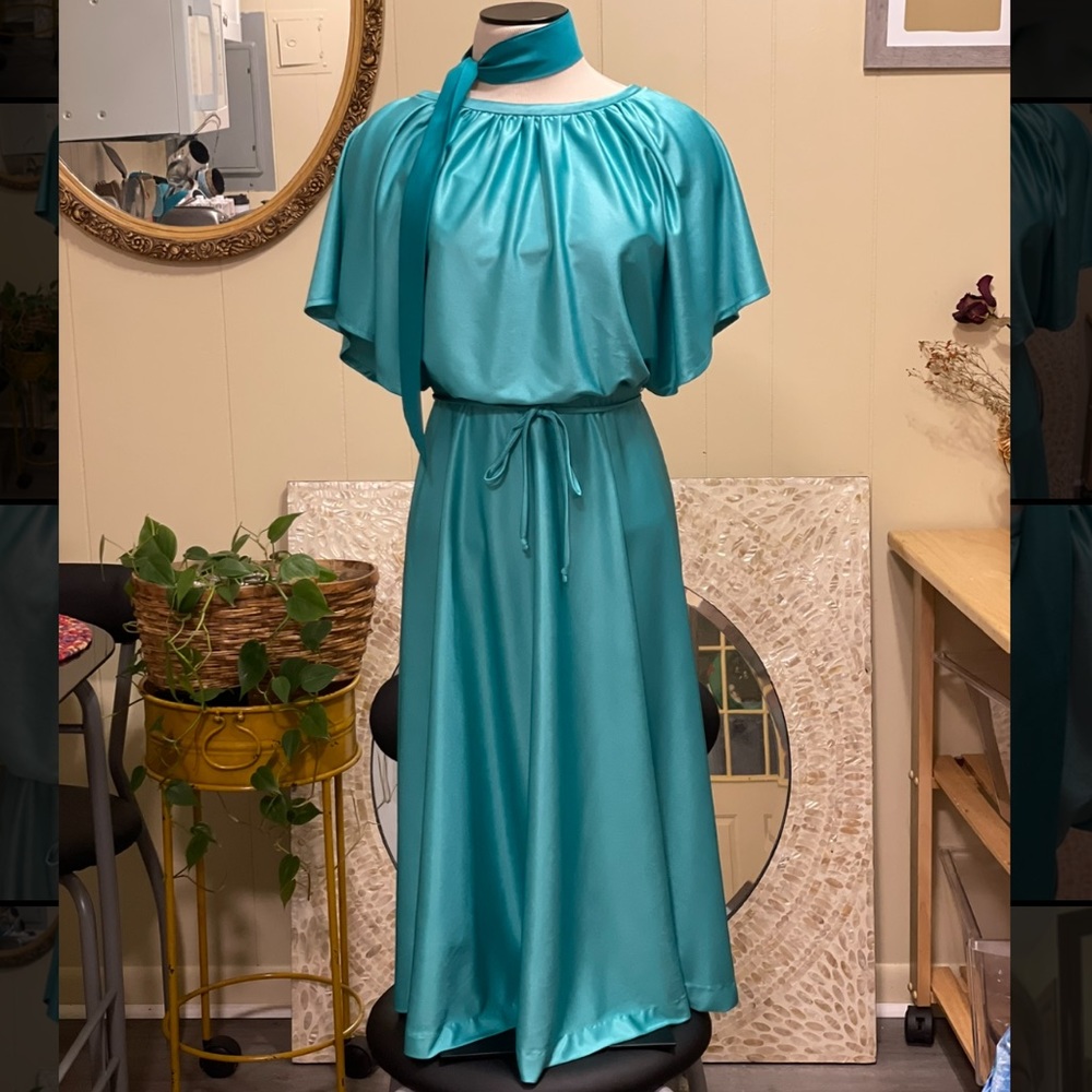 Vintage 70s Dark Teal Dress. Size M
